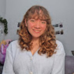 Meet your Posher, Casey liz